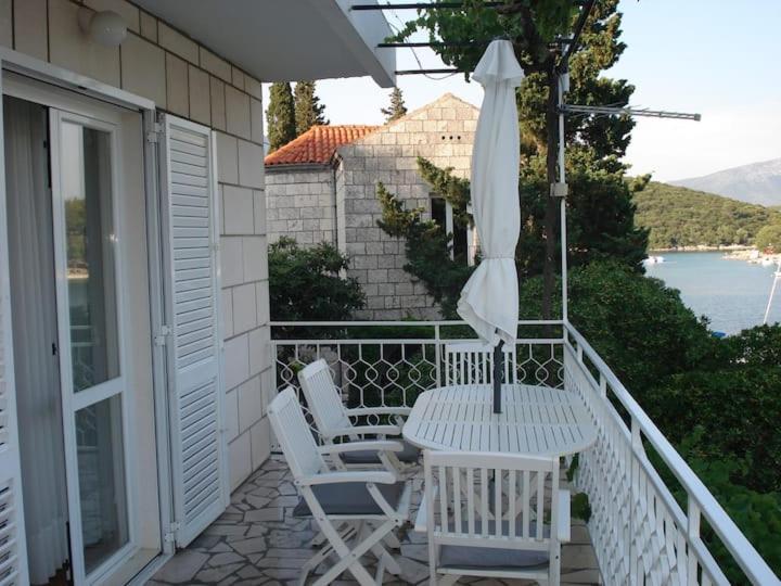 Apartments Luka Korcula Town Bagian luar foto