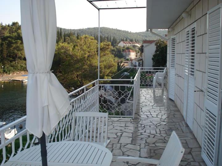 Apartments Luka Korcula Town Bagian luar foto