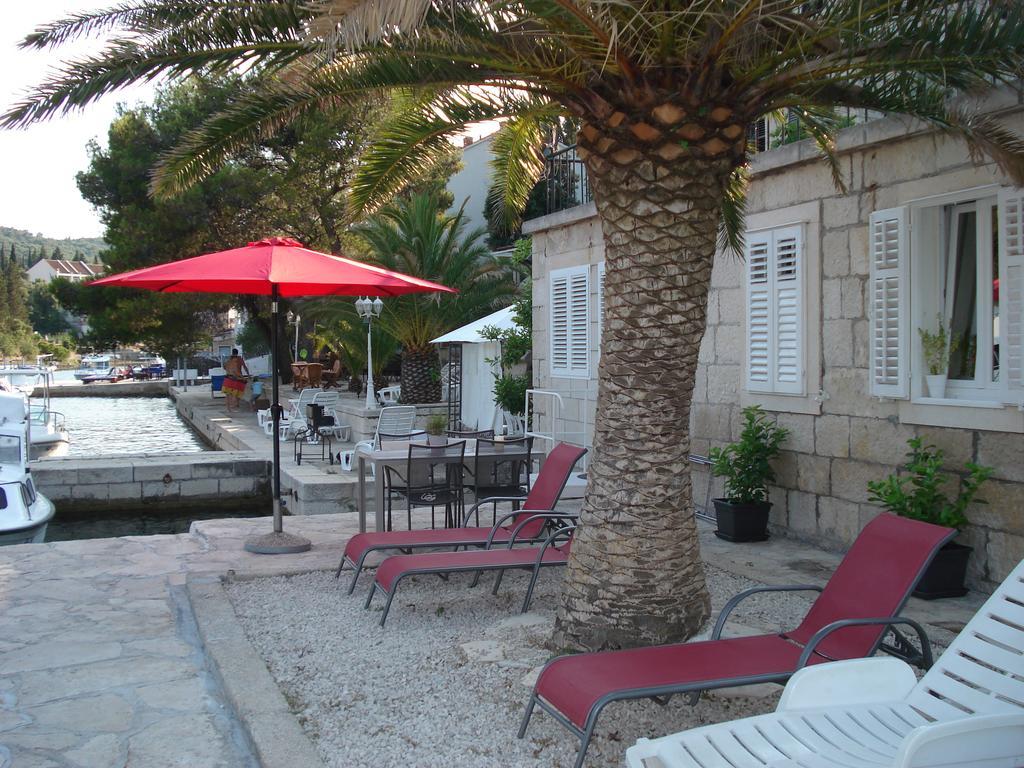 Apartments Luka Korcula Town Bagian luar foto